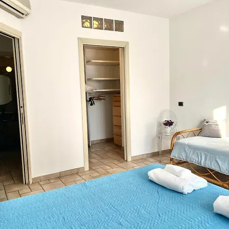 Matilde Tower House - 8 Minuti A Piedi Dalla Spiaggia Apartament